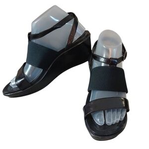 Dansko Black Wedge Sandal Strappy Leather Sandals Size 8